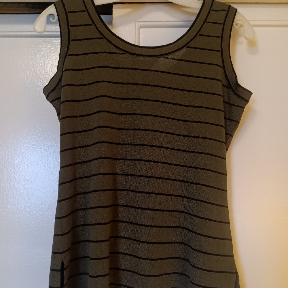 Exclusively Misook Petite Pullover - image 5